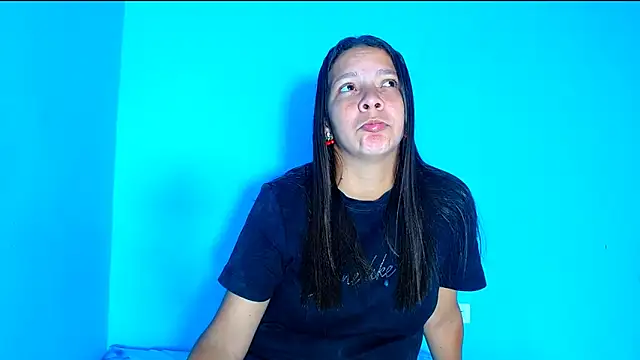 ambar69noir online show from June 18, 12:01 am