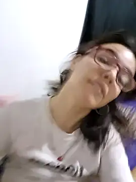 4y3l3n online show from March 18, 5:23 am