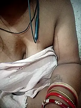 hottsexyy online show from June 21, 12:09 pm