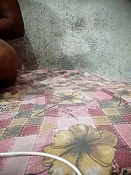 hottsexyy online show from June 27, 12:22 pm
