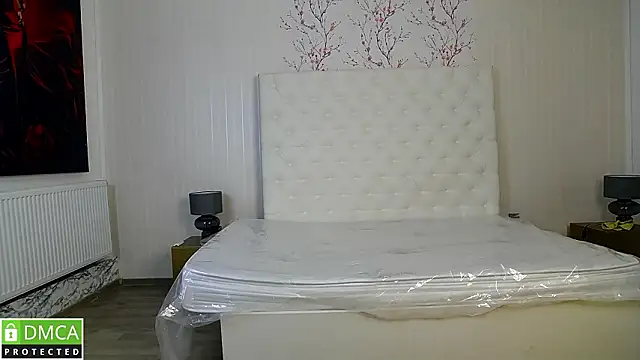 bordeauxorchid online show from March 19, 10:30 am