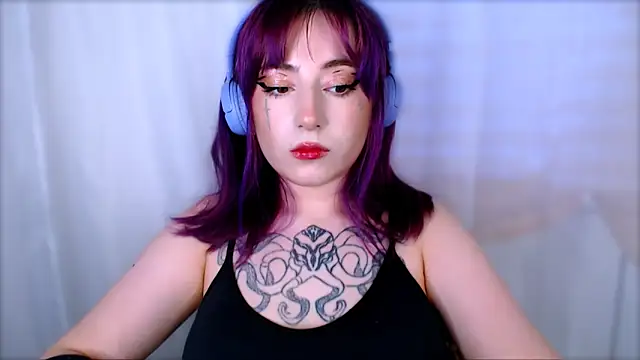 MistressEdith online show from May 3, 11:30 pm