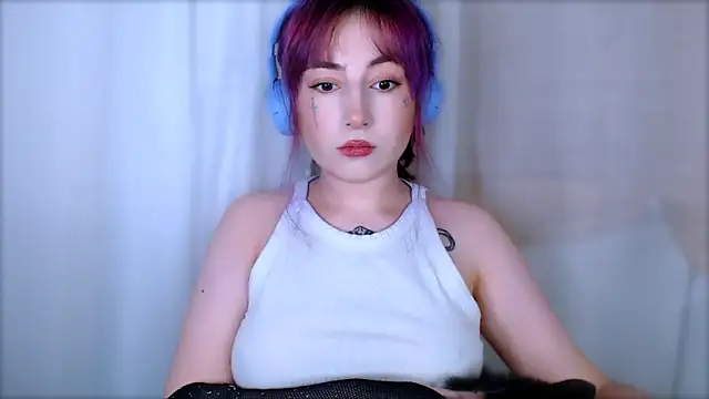 MistressEdith online show from May 7, 7:50 pm