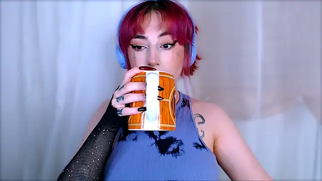 MistressEdith online show from April 27, 10:07 pm