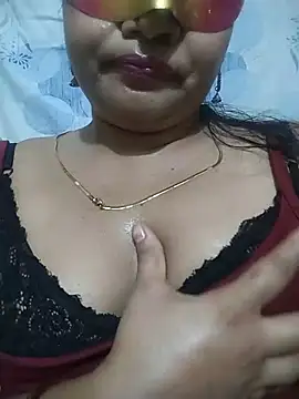 PriyankaSuthhar online show from May 26, 7:24 pm