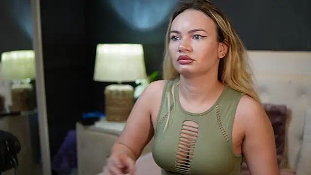 DaliaParis online show from July 2, 8:26 pm
