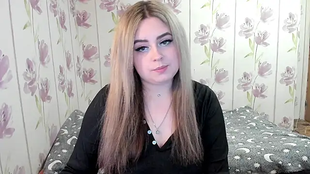 Agathameoww online show from June 1, 10:10 pm
