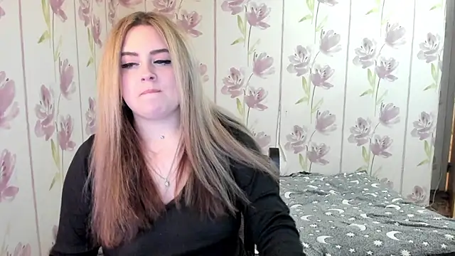 Agathameoww online show from June 2, 10:11 pm