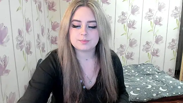 Agathameoww online show from May 17, 9:47 pm
