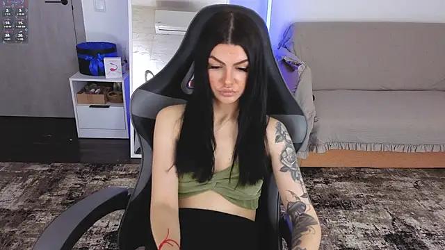 AnacondaOnn online show from May 13, 7:58 am