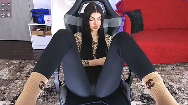 AnacondaOnn online show from May 29, 7:28 am