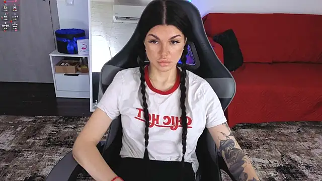 AnacondaOnn online show from May 31, 7:47 am