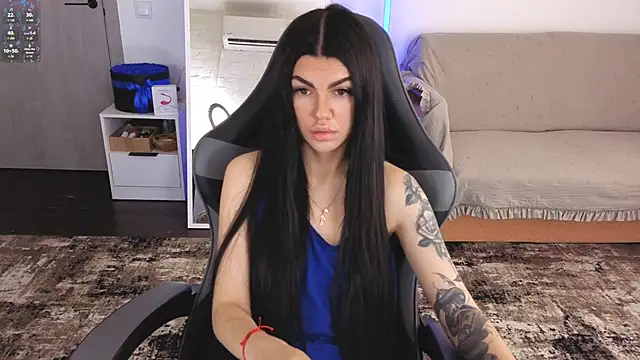 AnacondaOnn online show from May 18, 5:46 am