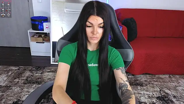 AnacondaOnn online show from June 6, 7:14 am