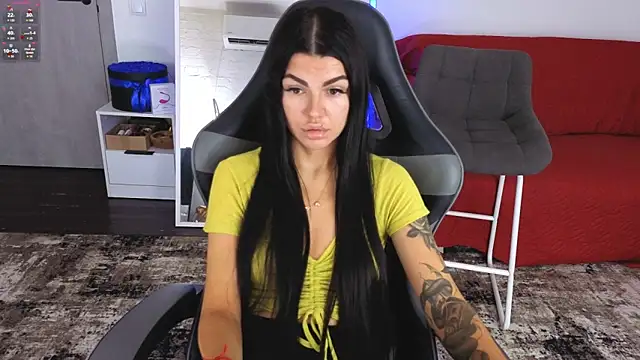 AnacondaOnn online show from June 13, 8:23 am