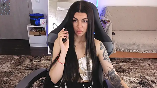 AnacondaOnn online show from May 22, 5:38 am