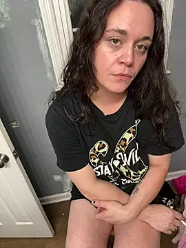 babesanddaddy online show from June 24, 4:33 am