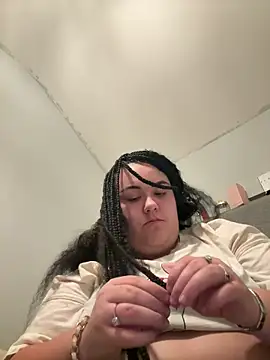Khloeross online show from May 30, 9:54 pm