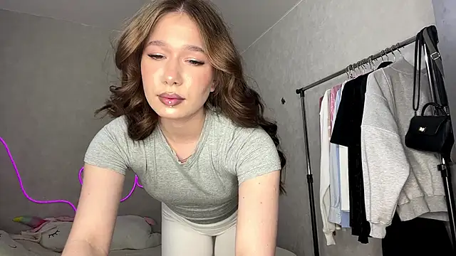 JaIiorianary online show from April 21, 12:23 pm