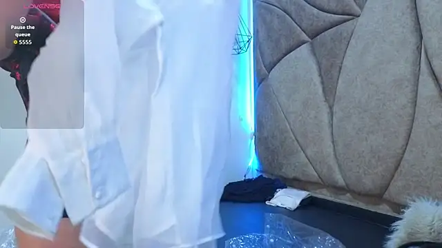 Antonella Santorini online show from May 5, 8:56 pm