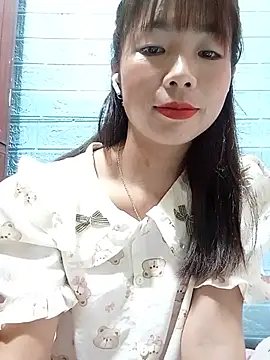 AmyLinee01 online show from July 24, 2:37 pm