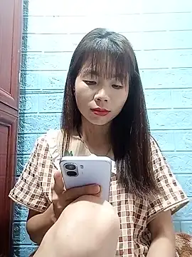 AmyLinee01 online show from August 7, 3:41 pm