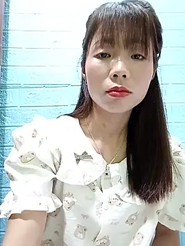 AmyLinee01 online show from August 3, 3:07 pm