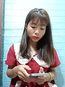 AmyLinee01 online show from July 20, 11:56 am