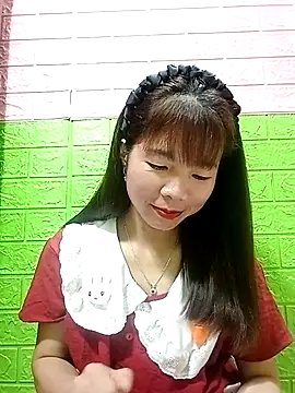 AmyLinee01 online show from July 3, 4:24 pm