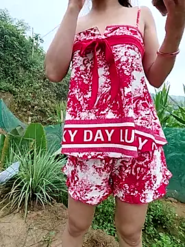 Ruby Lucy online show from April 20, 12:13 am
