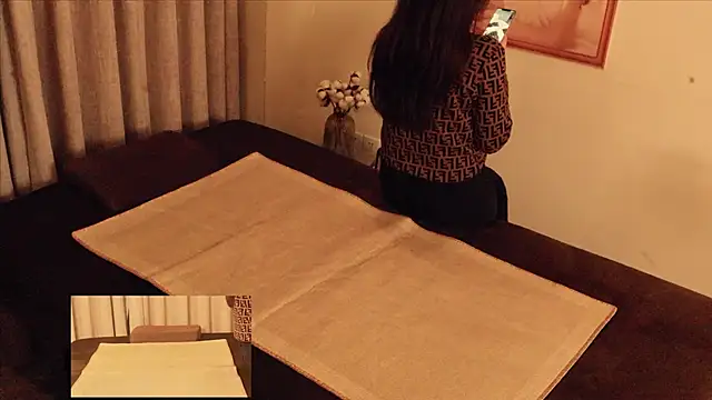 OYDD788 online show from April 28, 2:32 pm