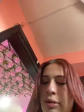 steffmontespink18 online show from August 4, 1:39 pm