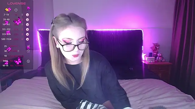 ammyska online show from June 9, 1:38 am