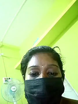 bannerjeesneha20 online show from April 23, 12:29 pm