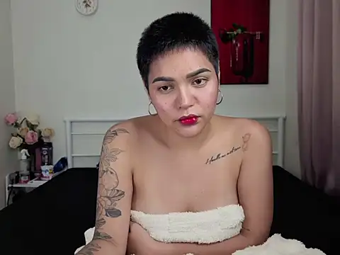 monicaconde online show from May 21, 8:12 am
