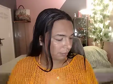 choquitolove1 online show from March 27, 5:13 pm