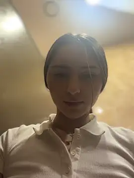 AnitaFly online show from June 25, 8:51 am
