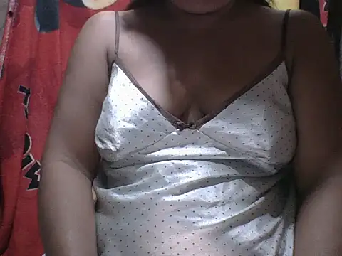PinayCherry online show from May 10, 11:07 pm