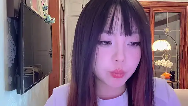 thelittlexx online show from May 5, 1:03 pm