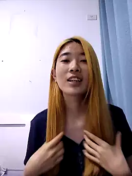 lala4125 online show from April 25, 2:25 pm