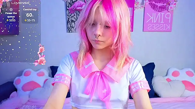 PerryKitty online show from July 29, 2:06 pm