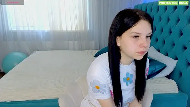 DarkAdelina online show from April 6, 9:54 am