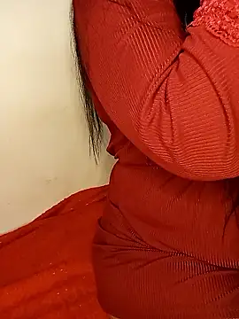 orla-love online show from May 8, 9:38 pm