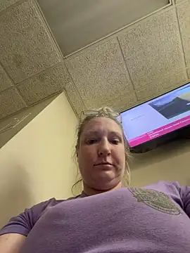 sweetkacibaby online show from May 11, 5:43 pm