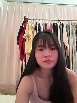 Naked-xx online show from July 28, 11:15 pm