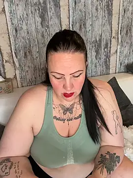Noraya ink online show from June 8, 7:42 am