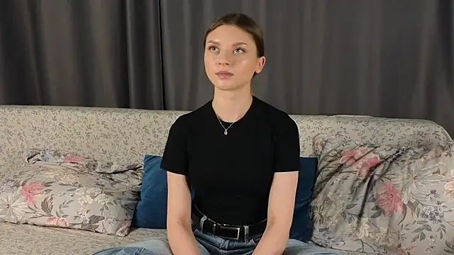 DianneColle online show from April 5, 4:50 pm