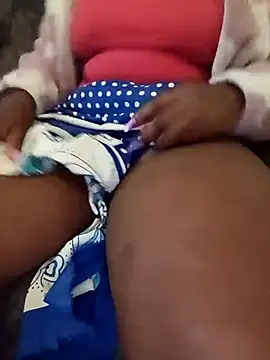 bigmumy online show from April 20, 6:11 pm