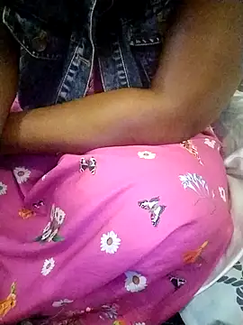 bigmumy online show from April 24, 7:16 pm