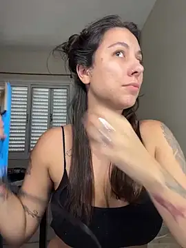 Carolzinhalux69 online show from April 27, 5:10 pm